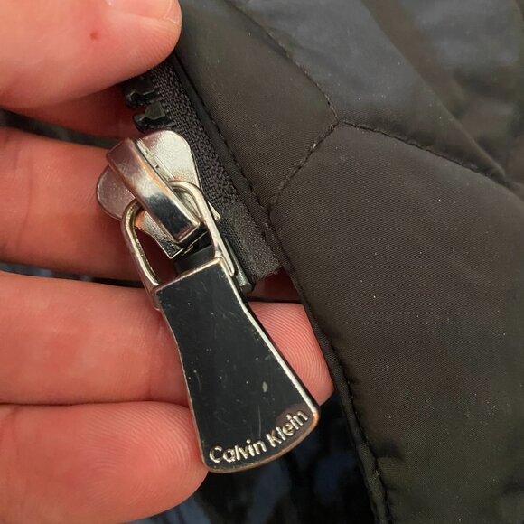 Calvin Klein Hooded Quilted Coat - Medium - Picture 10 of 10